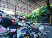 Viral Aksi Buang Sampah di Cicadas! Pemkot Tak Lagi Toleransi, Pelanggar Terancam Sanksi