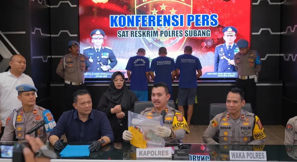 Konferensi pers di Polres Subang