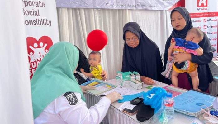 Alfamidi Gencarkan Edukasi Pencernaan Sehat untuk Ratusan Keluarga Balita di Bandung