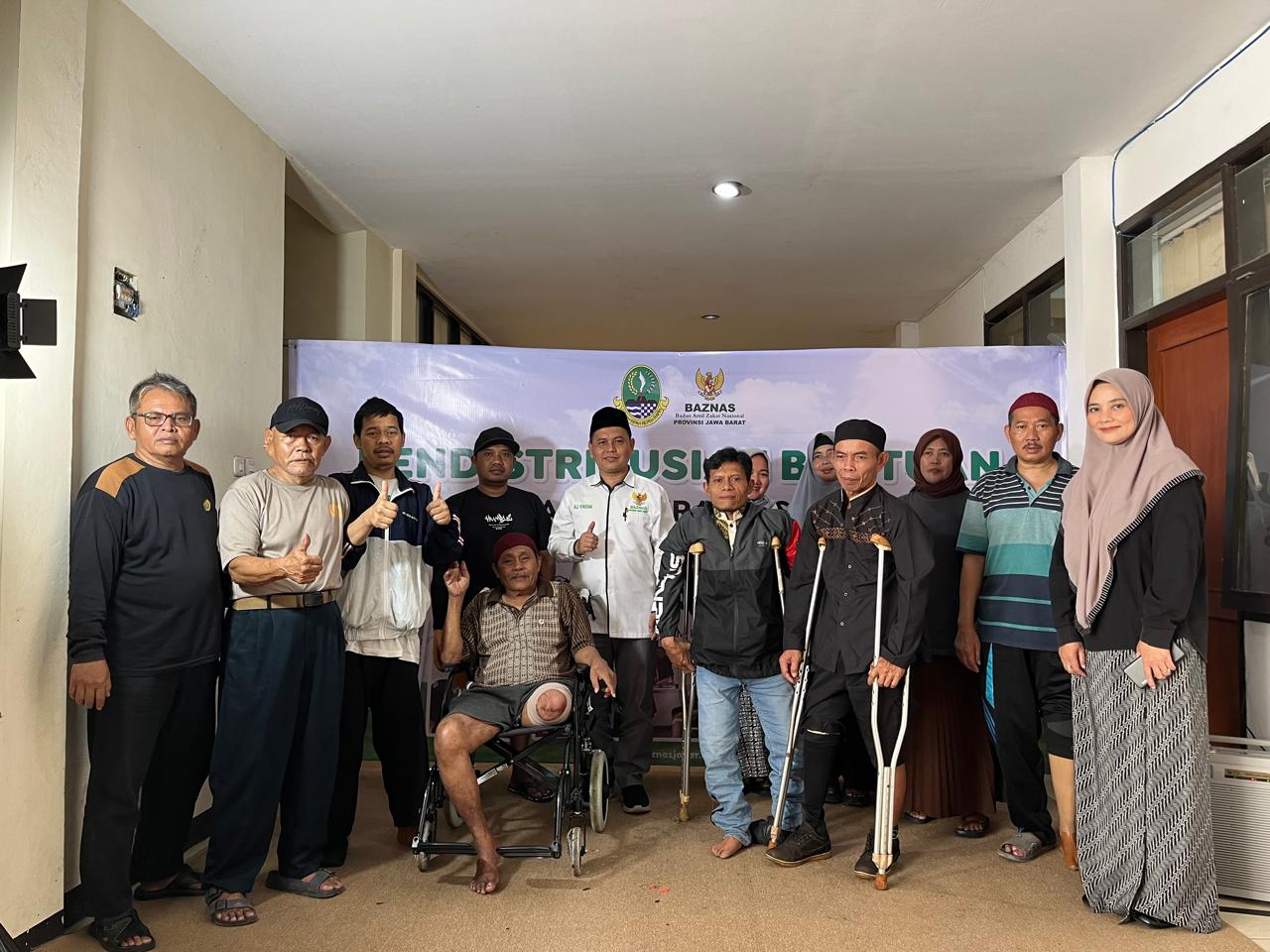 BAZNAS Jabar Peduli: 27 Penyandang Disabilitas Kini Kembali Bisa Melangkah!