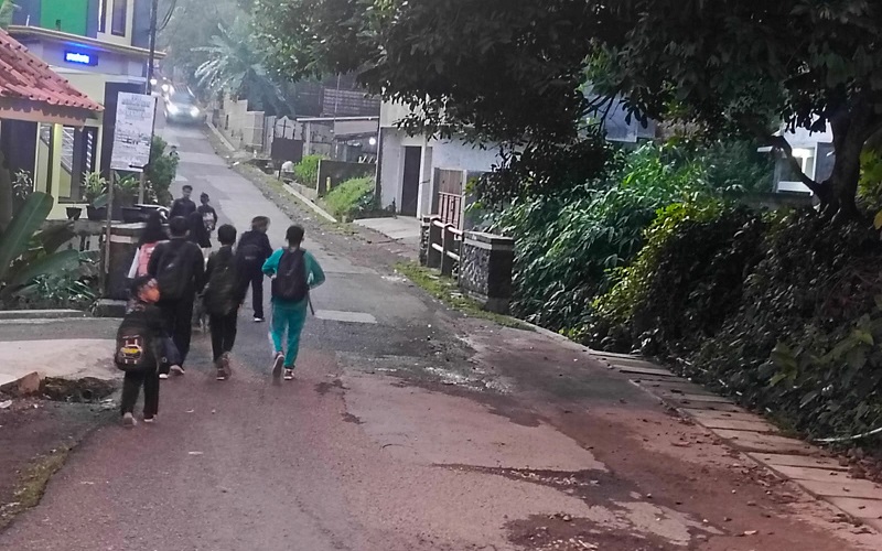 Jam Masuk Sekolah