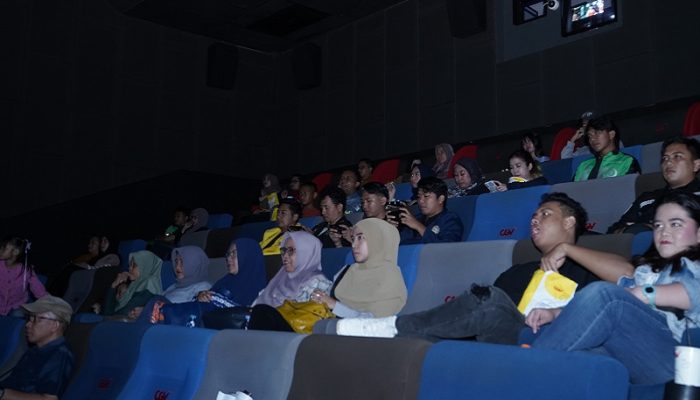Polres Purwakarta Gelar Nobar Film Sayap-Sayap Patah 2, Bangun Kedekatan Emosional Lewat Layar Lebar
