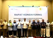 PLN dan BPN Percepat Sertifikasi Lahan PLTA Jatigede 110 MW, 64 Sertifikat Tanah Diserahkan