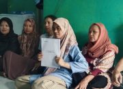 Dear Dedi Mulyadi! Puluhan Emak-Emak Cianjur Minta Tolong Usai Jadi Korban Penipuan Dana Hibah
