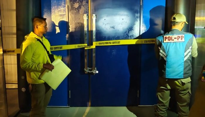 Langgar Aturan, Dua Tempat Usaha di Garut Disegel Satpol PP karena Tak Berizin