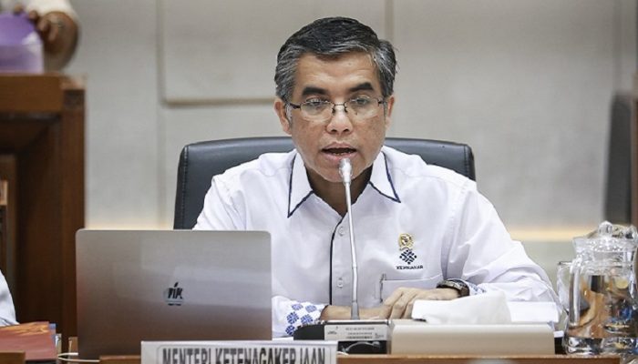 Menaker Terbitkan SE Larangan Diskriminasi Rekrutmen Kerja: Tak Boleh Ada Syarat Warna Kulit, Suku, atau Penampilan