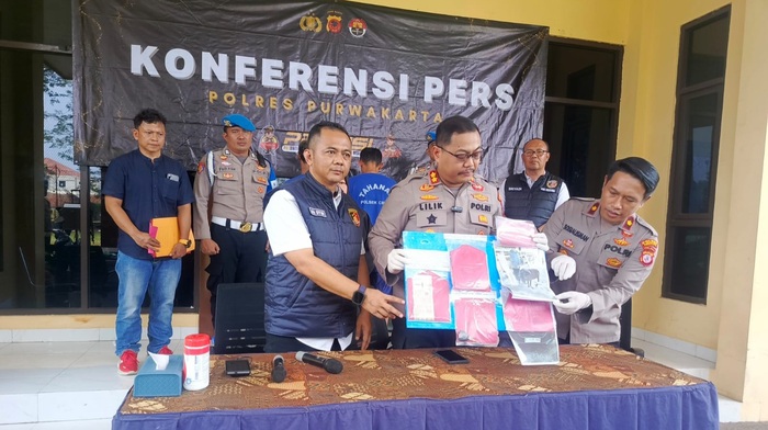 Konferensi pers di Mapolres Purwakarta
