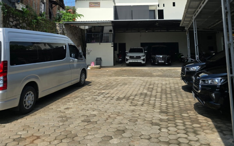Sewa Mobil