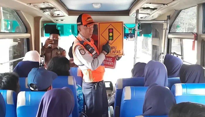 Jangan Kaget! Purwakarta Punya Bus Edukasi, Bikin Pelajar Melek Lalu Lintas
