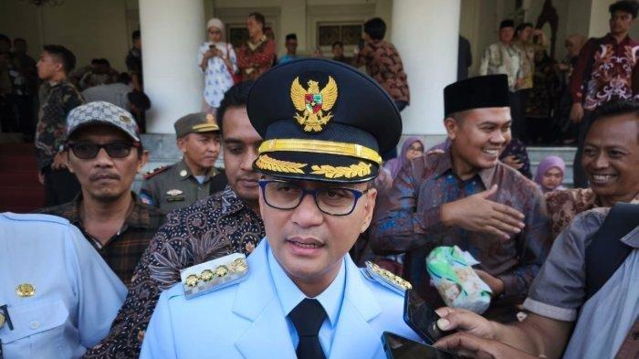Bupati Tasikmalaya Cecep Nurul Yakin