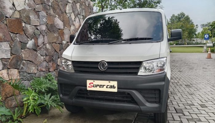 DFSK Hadirkan Solusi Logistik Andal Lewat Super Cab di Bandung
