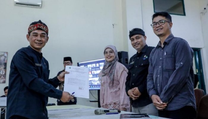 Disdik Jabar Teken Komitmen dan Pakta Integritas, Pastikan SPMB 2025 Transparan dan Bebas Pungli
