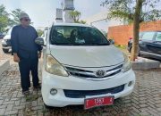 Kabid Pariwisata Purwakarta Jadi Sopir Antar Jemaah Haji Pulang ke Rumah