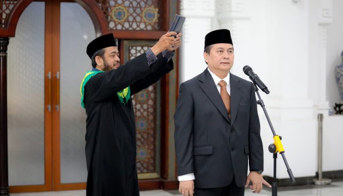 Ini 3 Tugas Berat Sekda Baru Kota Bandung: Rotasi ASN Mandek, Bersihkan Kota dan Bersihkan Birokrasi!