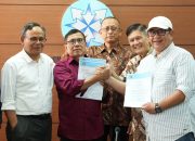 Retak Sejak Kongres, Dua Ketua PWI Kini Bersatu: Ini Tanda-tanda Damainya!