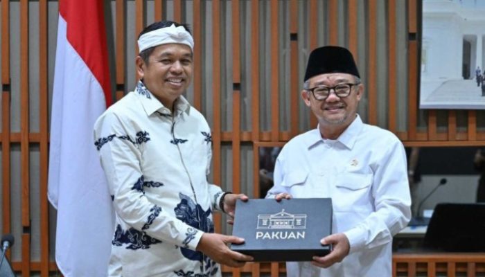 Dedi Mulyadi Sampaikan Permintaan Maaf ke Mendikdasmen, Bahas Pendidikan 12 Tahun