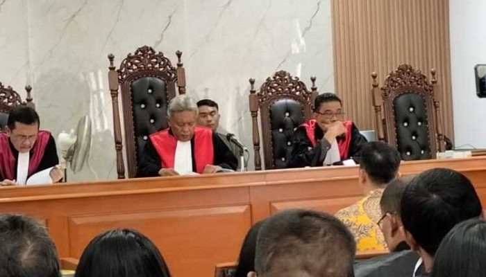 Terbukti Lakukan Suap Rp 1 Miliar! Mantan Sekda Bandung, Ema Sumarna Divonis 5 Tahun 6 Bulan