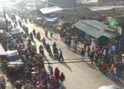 Jadi Biang Macet dan Banjir Satpol PP Cianjur Bongkar 15 Kios Liar di Pasar Gekbrong