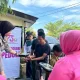 Polres Purwakarta gelar program Jumat Berkah di Masjid Asy-Syifa, bagikan nasi kotak gratis untuk mempererat hubungan dengan masyarakat