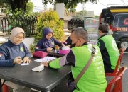 Tak Hanya Jaga Keamanan, Polres Purwakarta Bikin Ojol Senyum Sehat