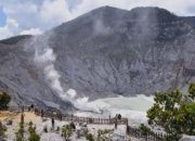 Aktivitas Gunung Tangkuban Parahu Meningkat, Warga Diminta Waspada Erupsi Freatik