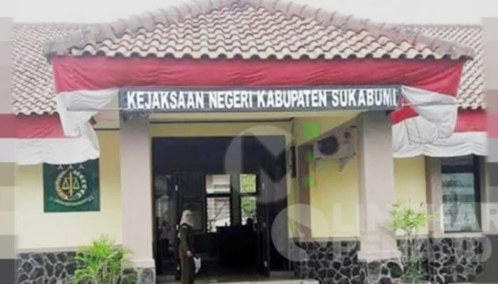 Kejari Sukabumi Geledah Kantor DLH, Diduga Terkait Korupsi Perbaikan Truk Sampah Rp1,5 Miliar