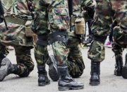 Kemendagri Larang Ormas Kenakan Seragam Mirip TNI-Polri, Tegaskan Pentingnya Penertiban