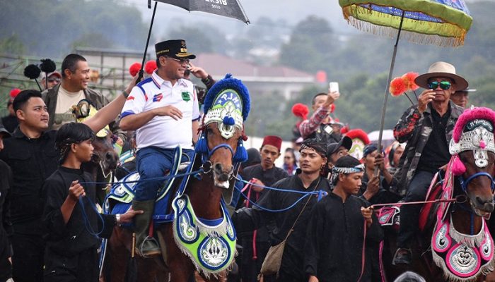 Wagub Jabar Dorong Percepatan Infrastruktur Pacuan Kuda Sumedang