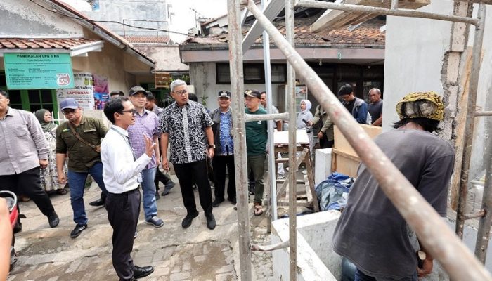 Pemkot Bandung Percepat Renovasi Rutilahu, Targetkan 335 Rumah Selesai di 2025