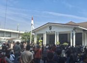 Pedagang Pasar Bogor Long March ke Balai Kota, Protes Rencana Relokasi