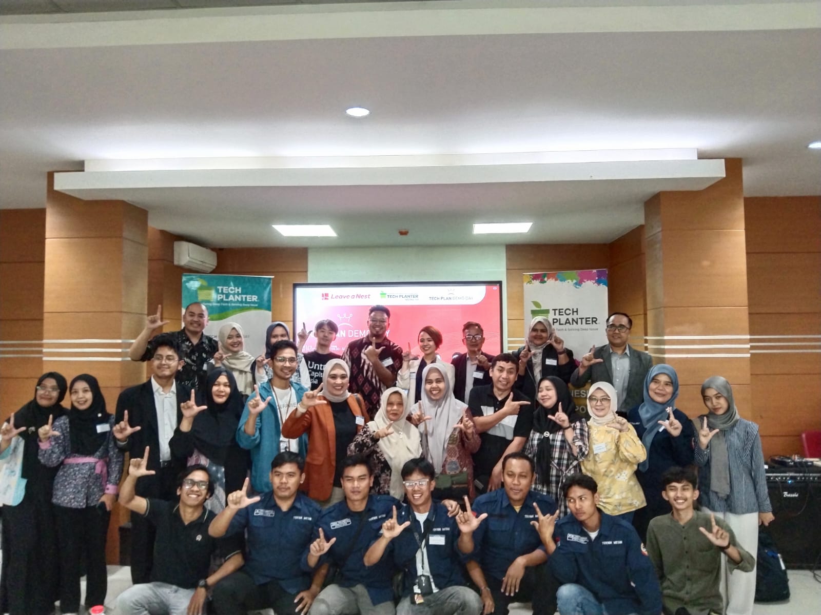 3 Inovasi Unggulan USB Bersinar di Ajang TPIDN 2025