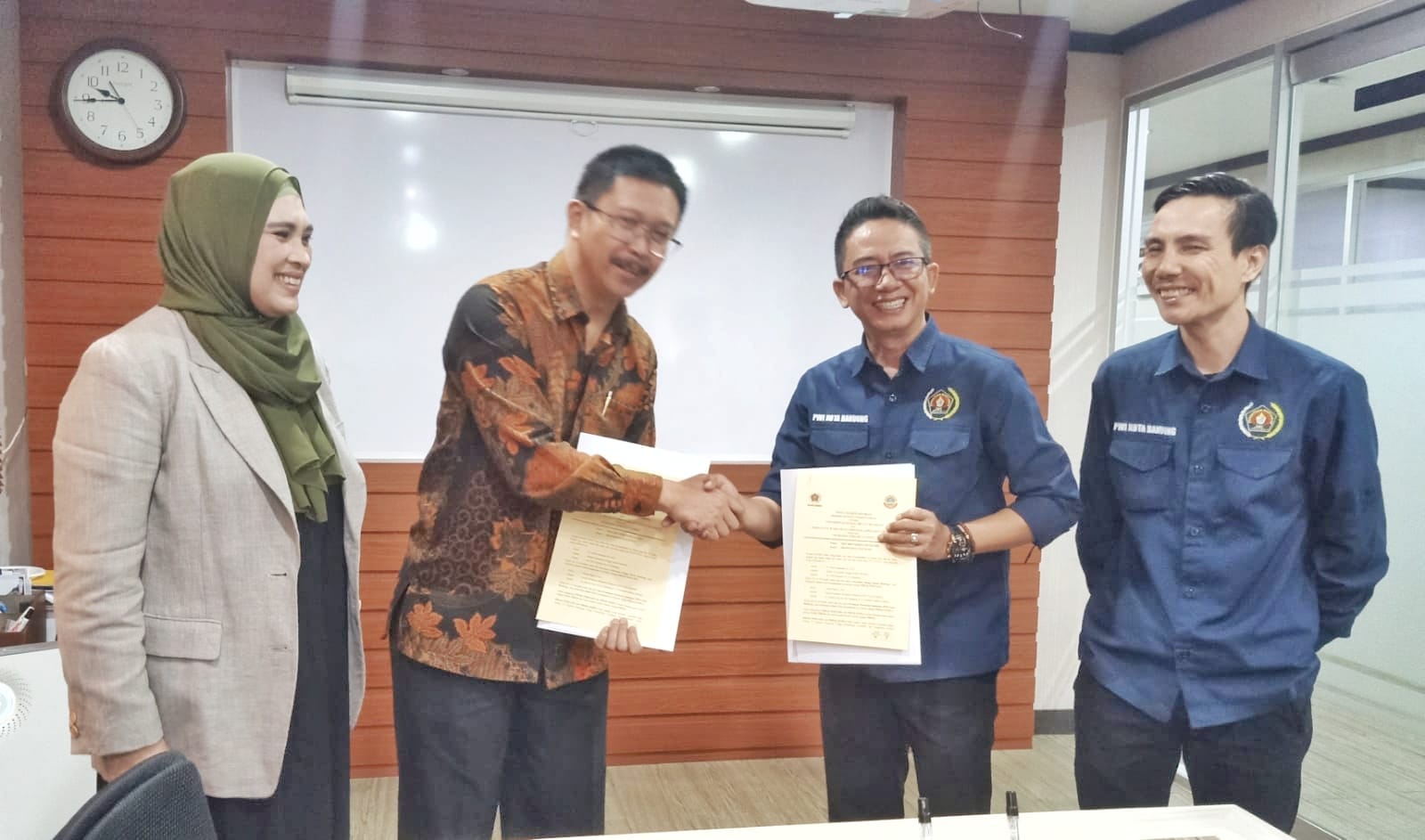 USB YPKP Beri Beasiswa untuk Insan Pers, Perkuat MoU dengan Pokja PWI Kota Bandung