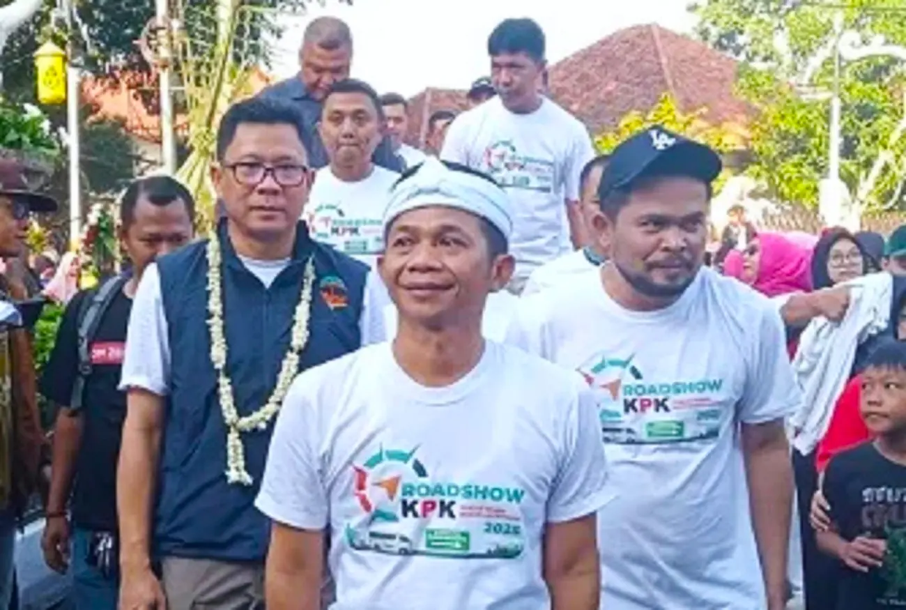 Om Zein dan KPK buka Roadshow Antikorupsi di Situ Buleud Purwakarta