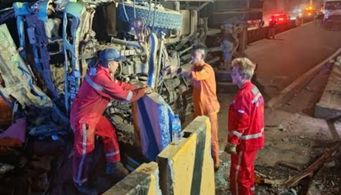 Fakta Tewasnya Direktur Perusahaan Asal Jepang Usai Tertimpa Truk di Gerbang Tol Karawang Barat