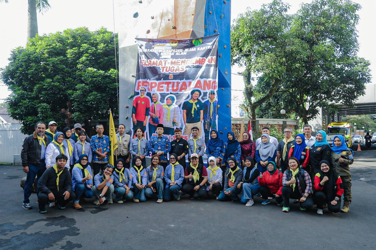 Pemkot Bandung Dukung Penuh "Ekspedisi Jejak Kartini II" Mahasiswa Unpas ke Lima Gunung Timur Indonesia
