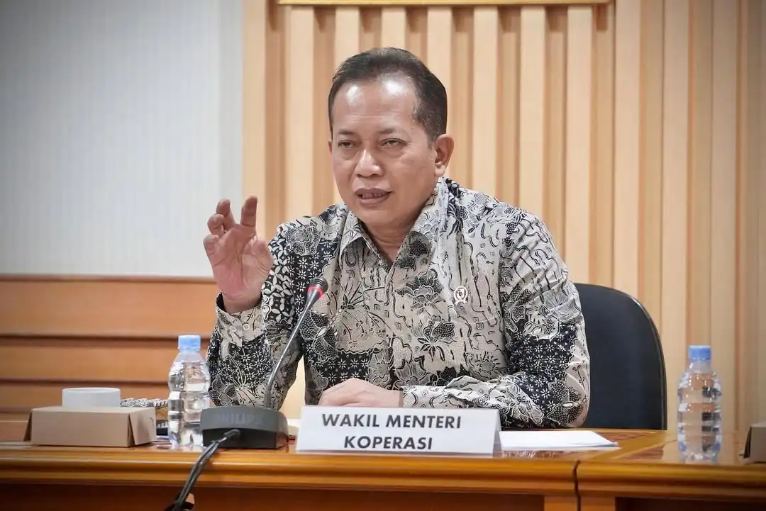 Wakil Menteri Koperasi Ferry Juliantono menjelaskan skema KUR untuk Koperasi Merah Putih