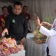Om Zein tinjau hasil pertanian lokal untuk kebutuhan dapur MBG di Expo UMKM Purwakarta