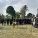 Pelantikan pejabat eselon II oleh Bupati Purwakarta Om Zein di sawah Desa Pusakamulya