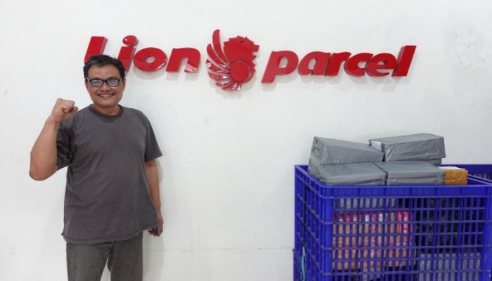Dari Kurir ke Juragan Logistik, Dua Warga Bandung Raup Omzet Ratusan Juta Lewat Agen Lion Parcel