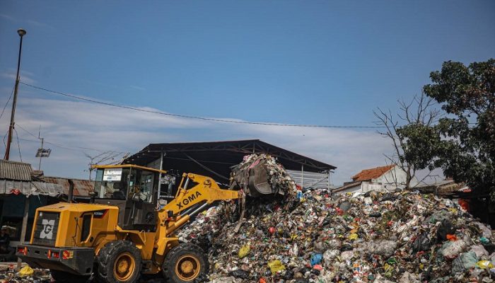 Kurangi Ketergantungan TPA, Pemkot Bandung Genjot Pengolahan Sampah di Tingkat Kecamatan