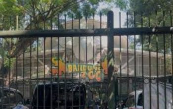 Penutupan sementara Kebun Binatang Bandung atau Bandung Zoo