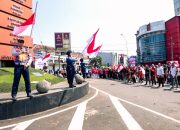 Ribuan Warga Bandung Hening Sejenak di Simpang Lima dan Dago Cikapayang dalam 3 Menit untuk Indonesia