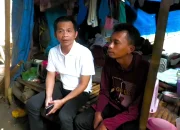 Om Zein Bongkar Gubug Warga Purwakarta, Bayar Kontrakan dan Bangunkan Rumah Baru