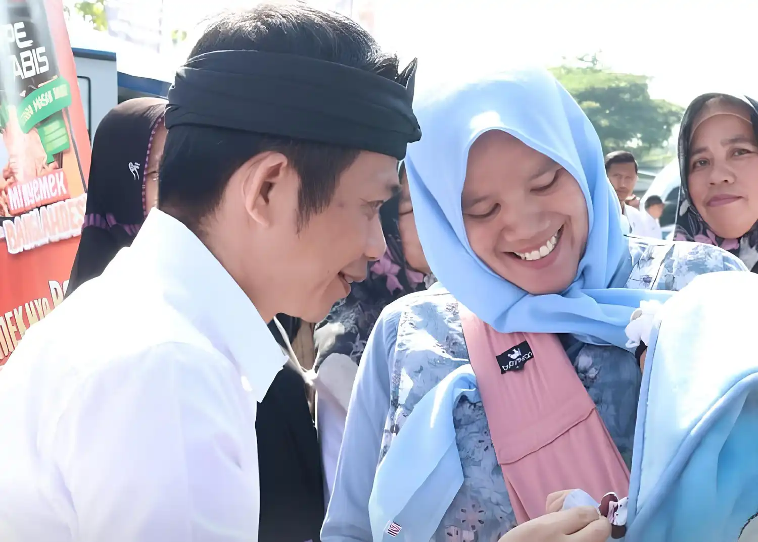 Interaksi hangat Bupati Purwakarta dengan warga di Gempungan Sukasari