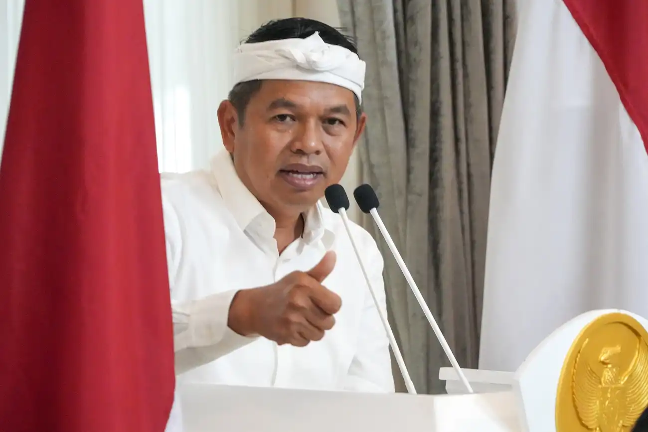 Gubernur Jawa Barat Dedi Mulyadi menegaskan larangan pembangunan di Bandung Utara untuk cegah risiko bencana sesar Lembang.