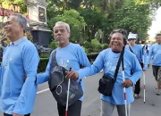 Disabilitas Purwakarta Ikuti Jalan Santai Kejari, Banjir Ratusan Doorprize!
