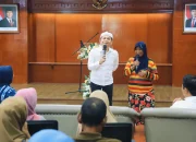 Om Zein Kasih Rp5 Juta dan Rumah Baru untuk 170 Warga Terdampak Penataan Lahan di Purwakarta