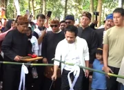 Om Zein Resmikan Pasar Sasagaran Purwakarta, Surga Baru Jajanan Tempo Dulu