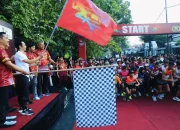 Ribuan Warga Lari Keliling Kota di Purwakarta Run 5K 2025