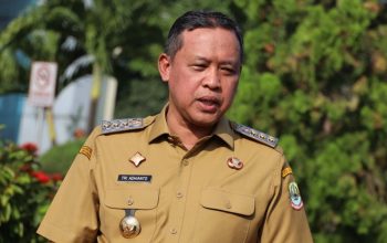 Wali Kota Bekasi, Tri Adhianto